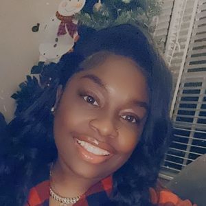 Meet your Posher, Ambera